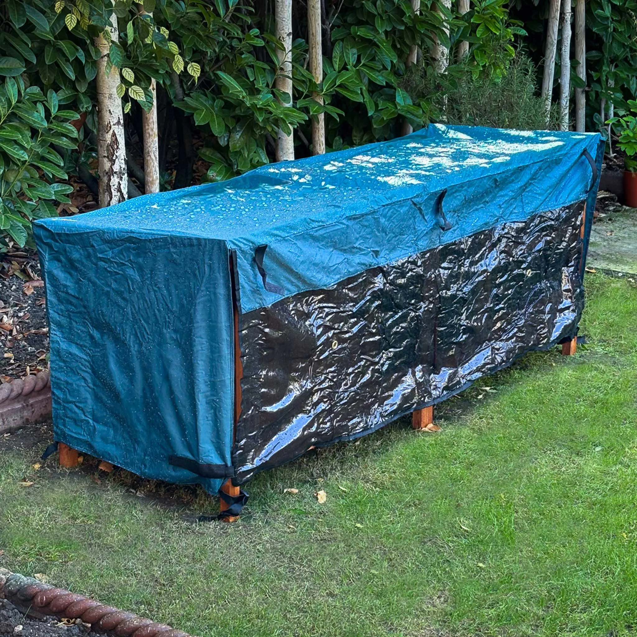 4ft Chartwell Single Guinea Pig Hutch Cover | Protect Your Hutch From The Weather With Day Dry™ Rain Covers