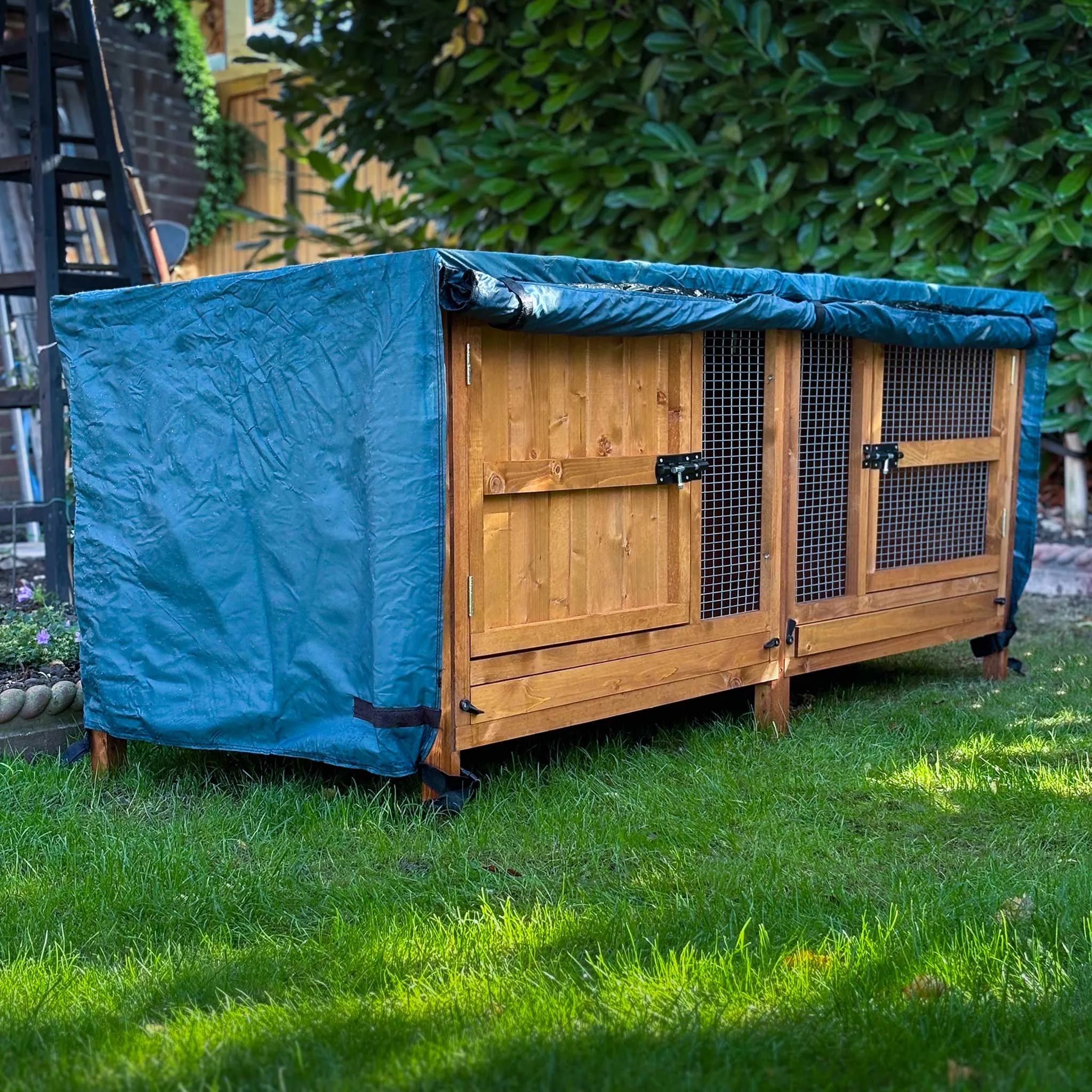 Waterproof Day Dry™ Cover for 5ft Chartwell Single Rabbit Hutch | Weather-Protective Hutch Cover