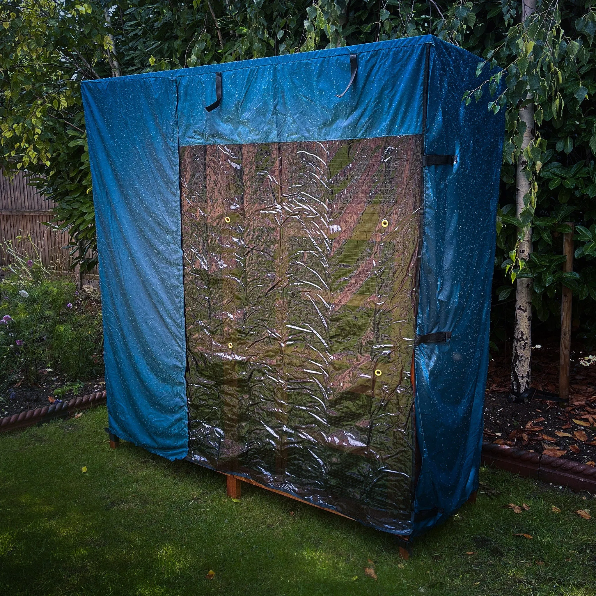 5ft Chartwell Triple Guinea Pig Hutch Cover | Protect Your Hutch From The Weather With Day Dry™ Rain Covers