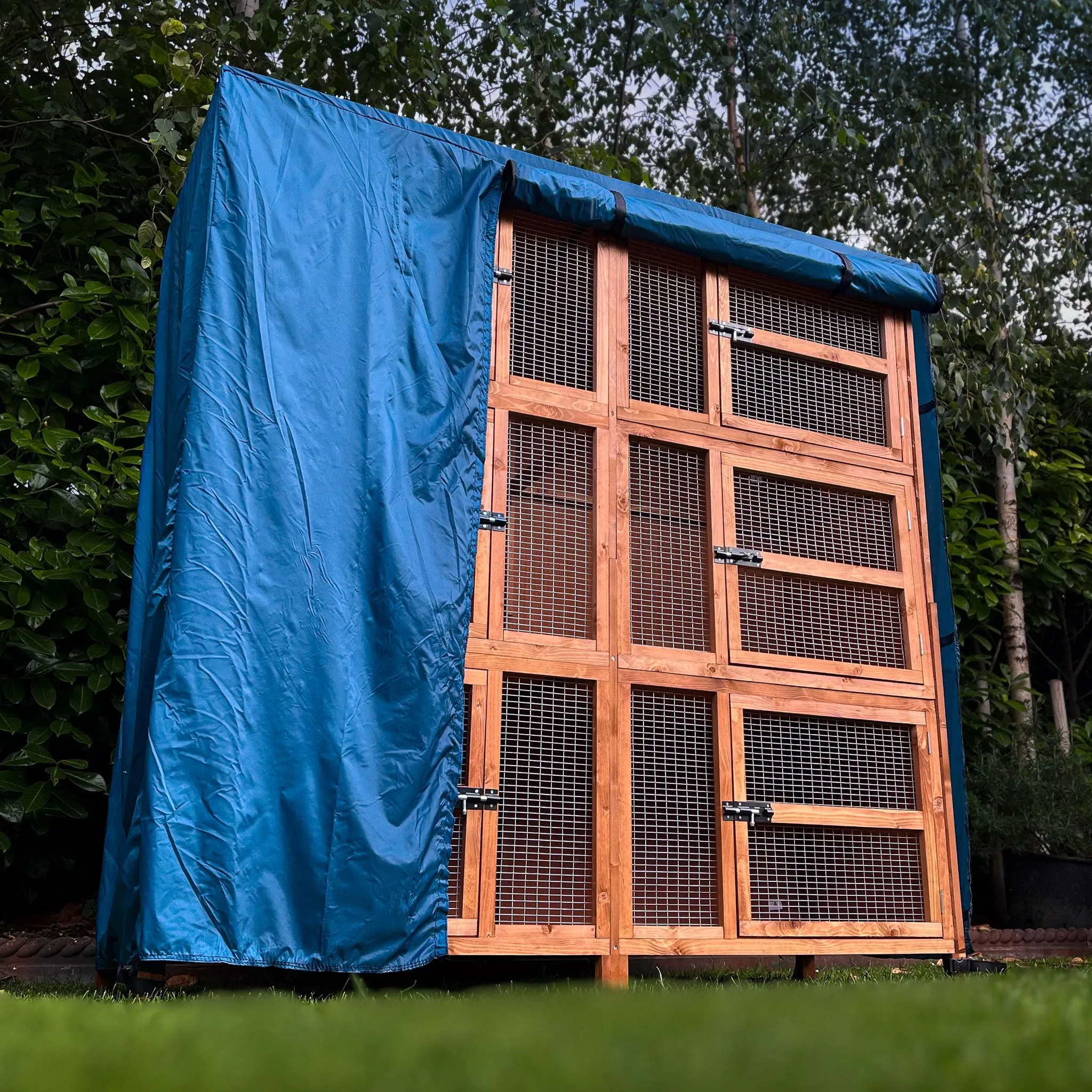 6ft Chartwell Triple Guinea Pig Hutch Cover | Protect Your Hutch From The Weather With Day Dry™ Rain Covers