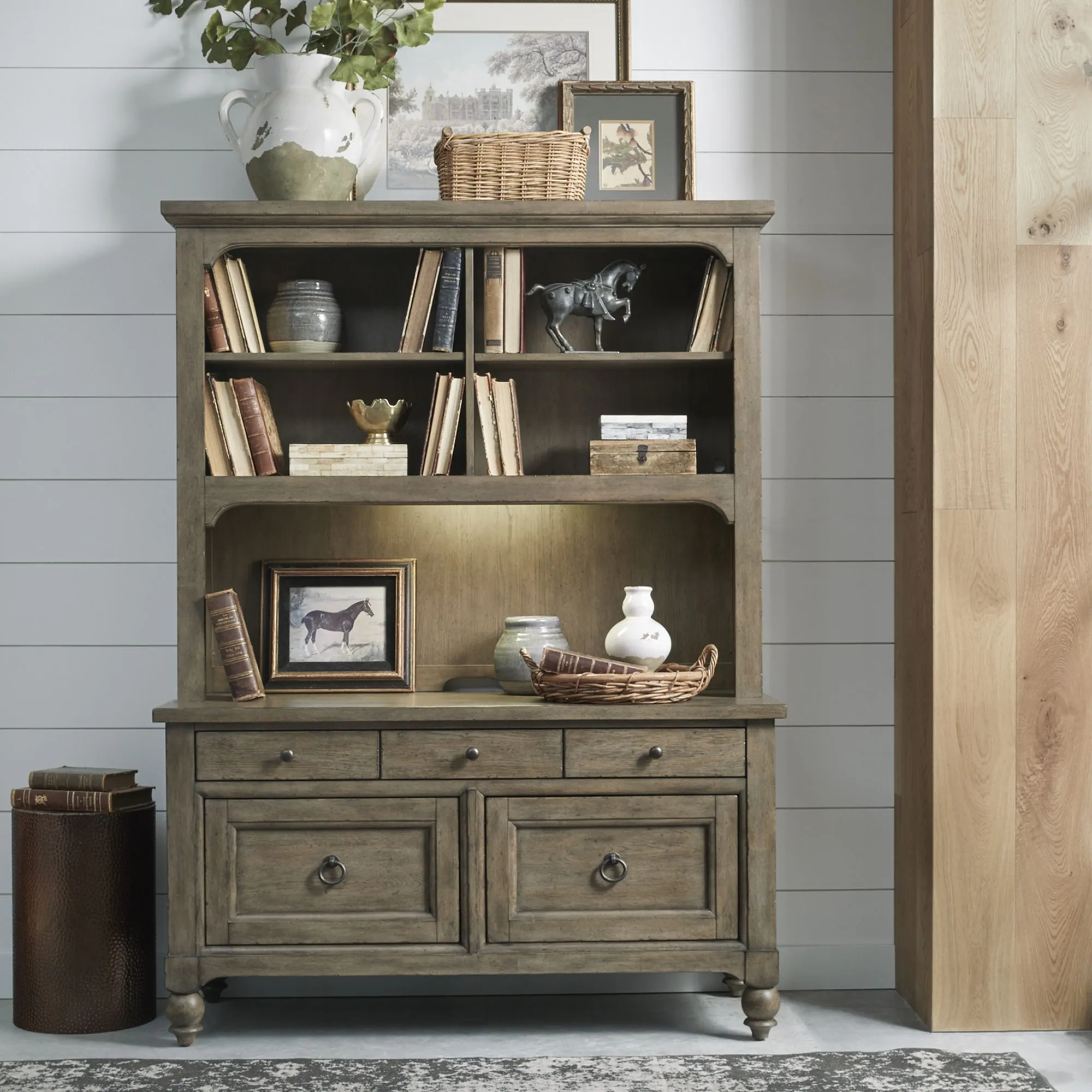 Americana Farmhouse - Credenza & Hutch - Light Brown