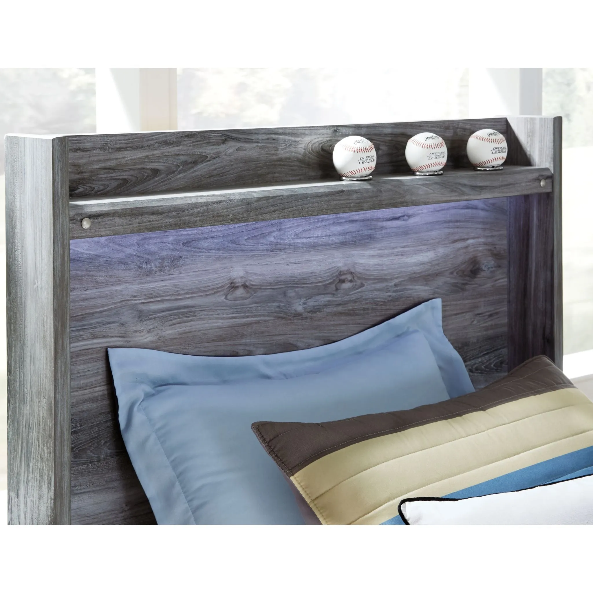 Baystorm Twin Panel Bed - Gray