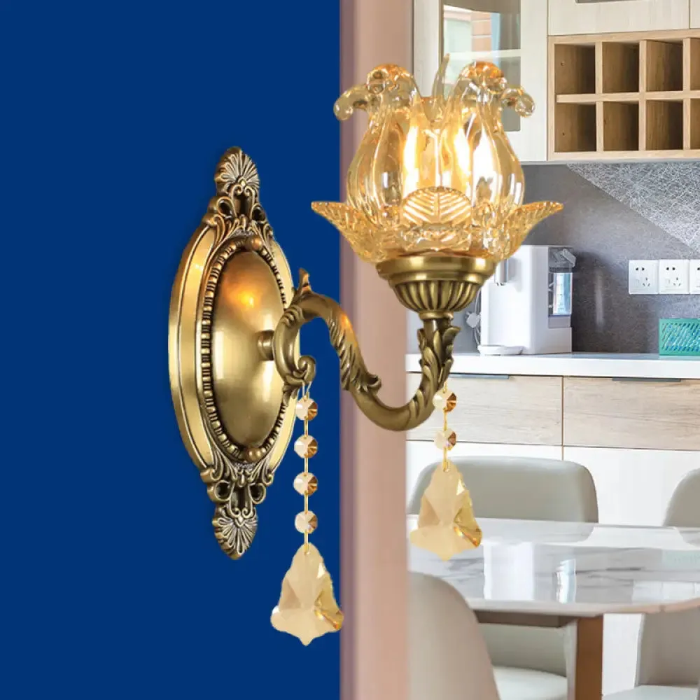 Brass Wall Mount Sconce with Clear Glass 1/2-Light for a Classic Floral Look