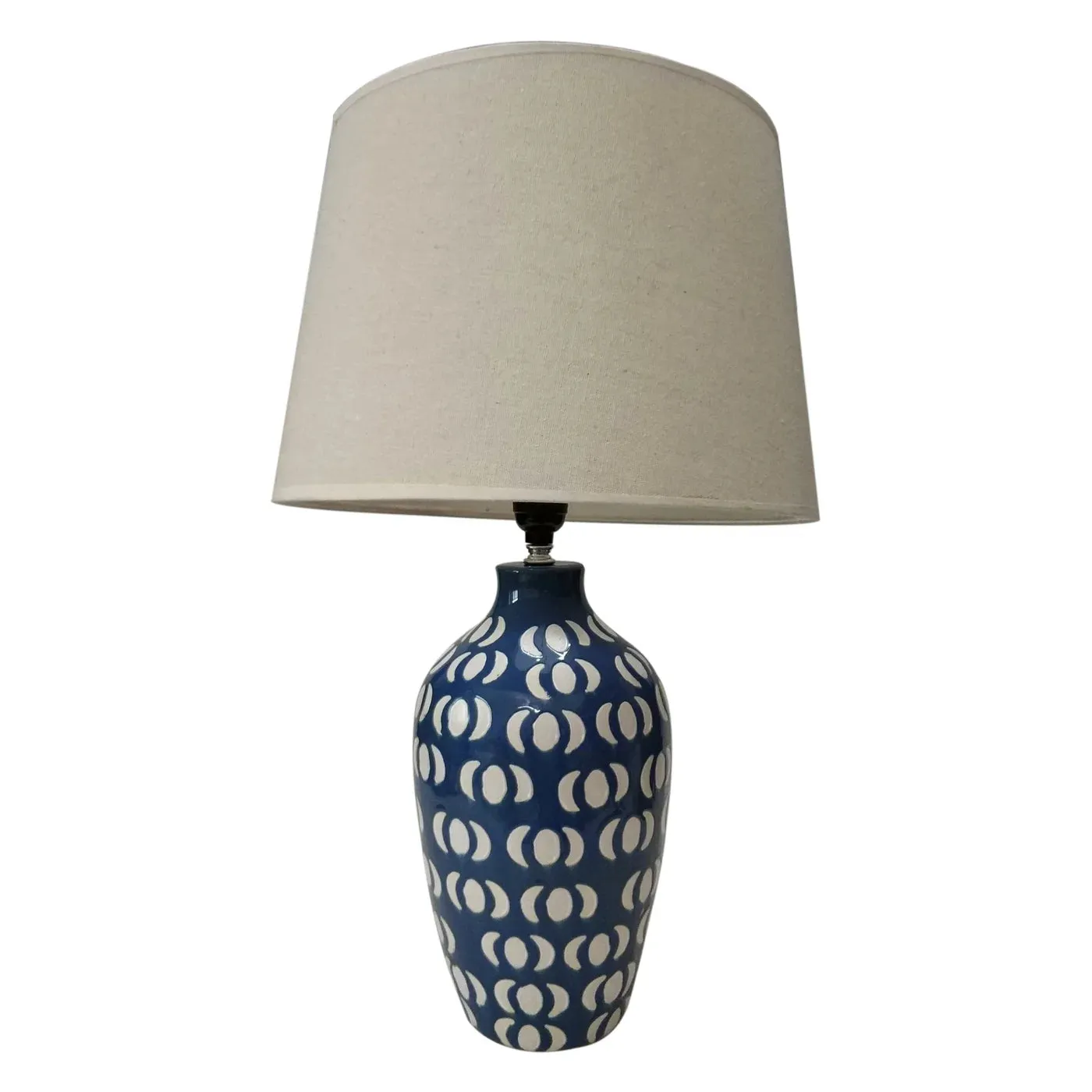 CERAMIC LAMP WITH SHADE