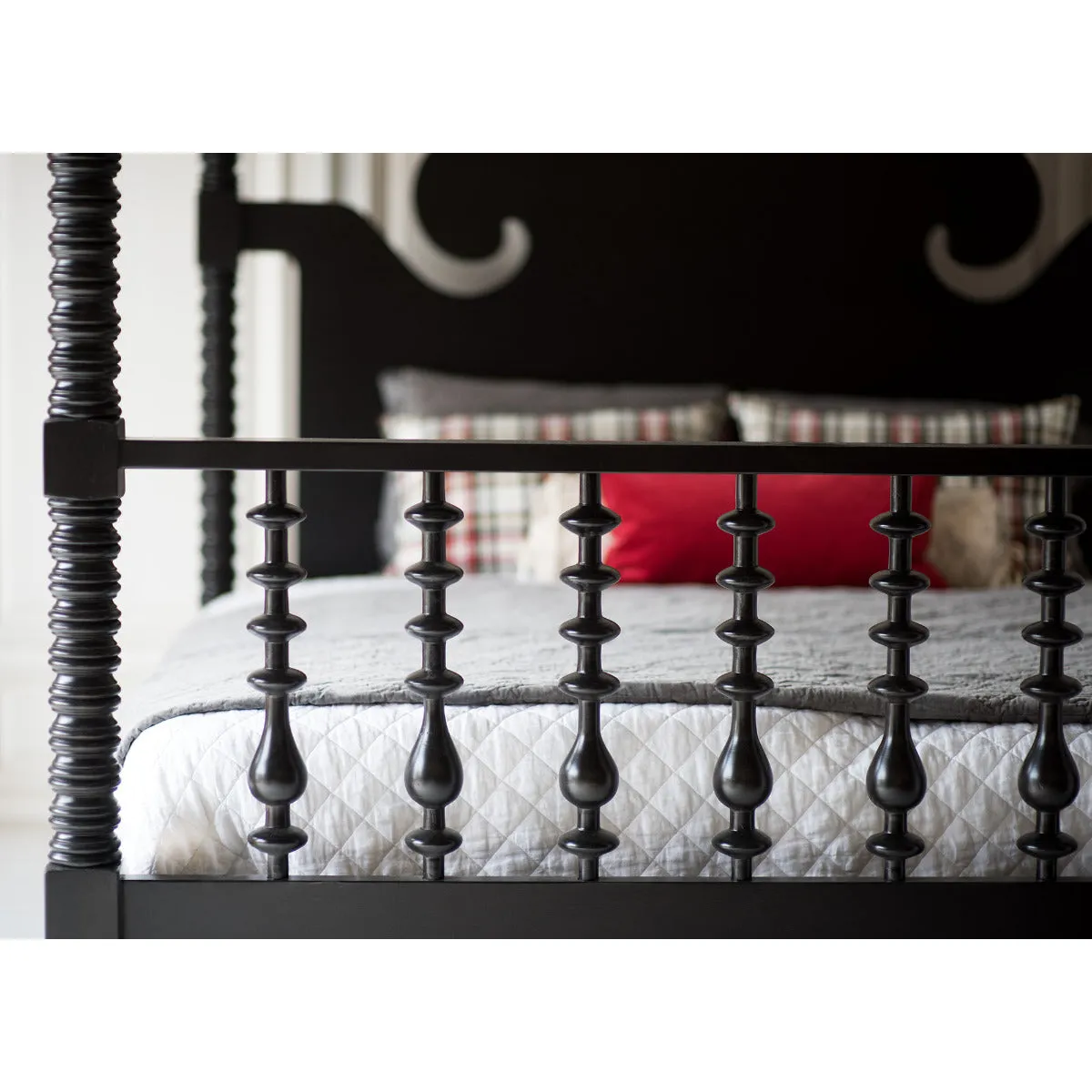 Eugenie Jane Four Poster Bed