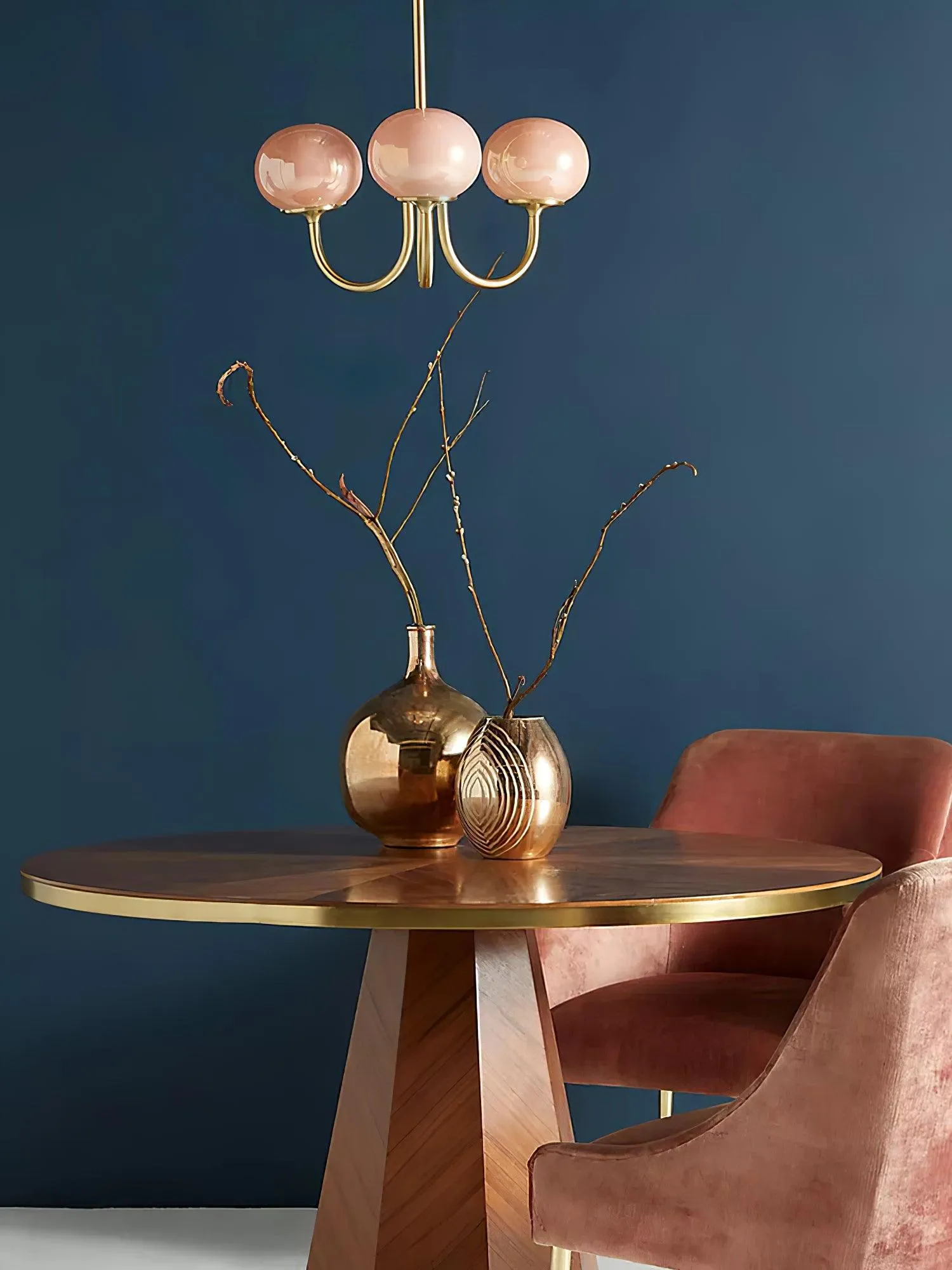 Glowing Delight - Modern Chandelier by Marshmallow