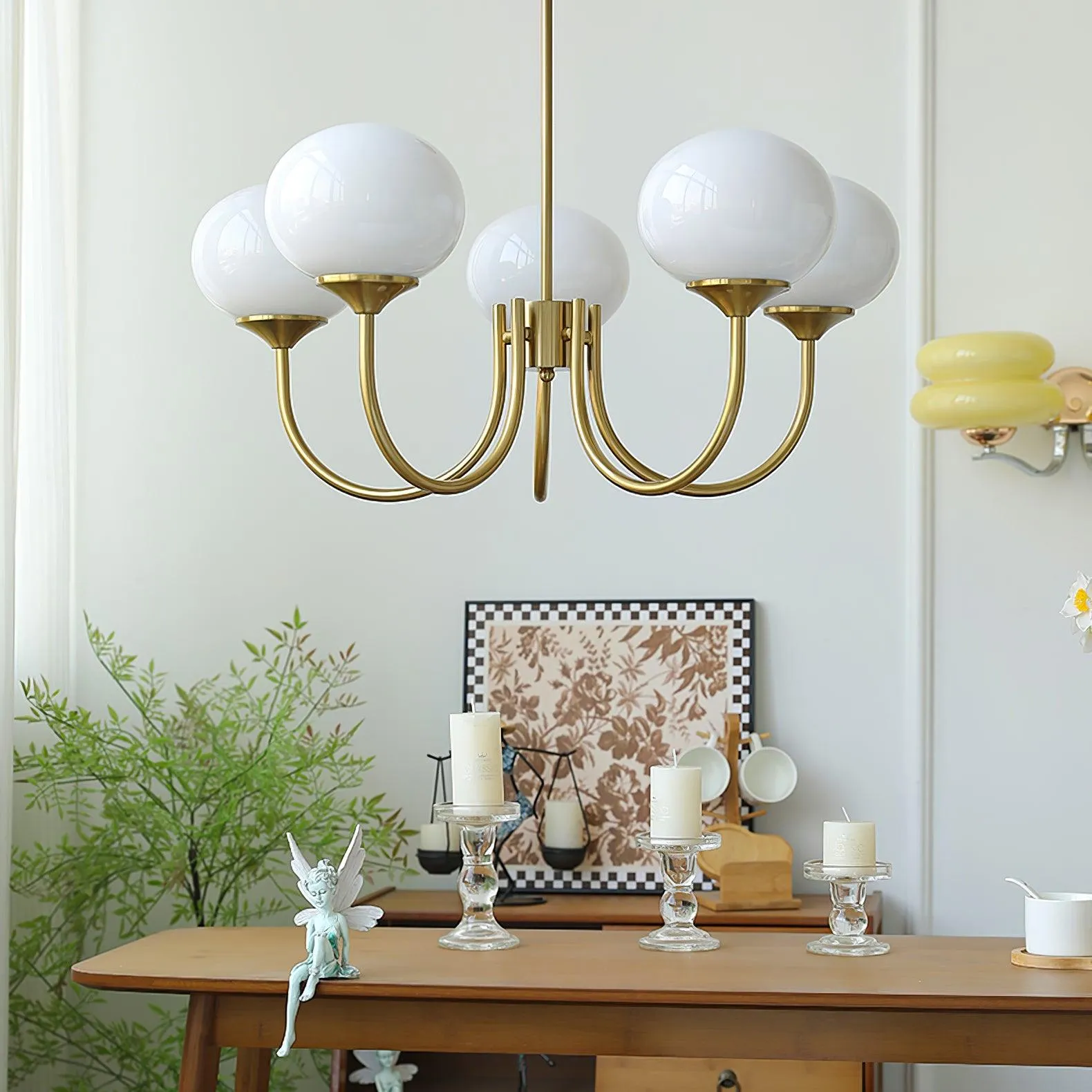 Glowing Delight - Modern Chandelier by Marshmallow